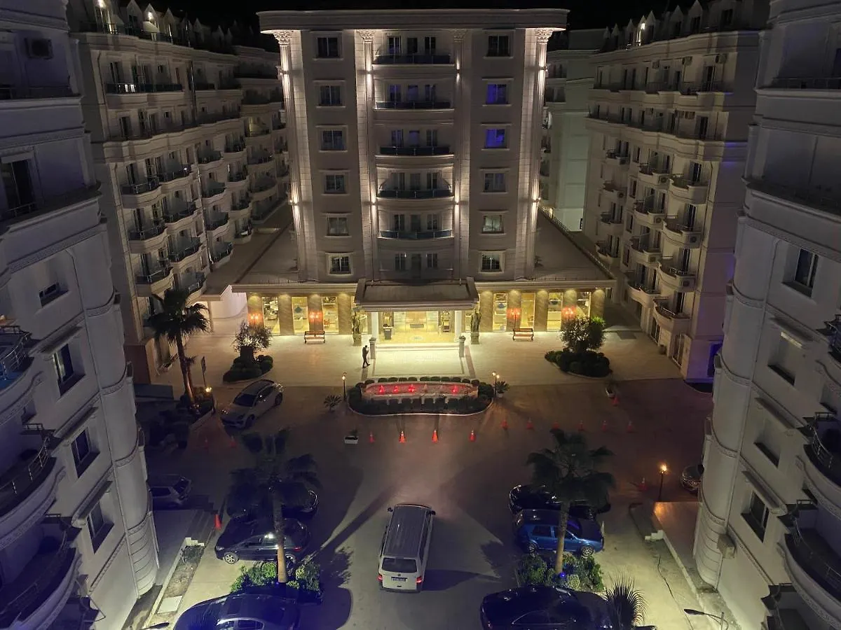 アパートホテル Best Summer Apartment ゴーレム